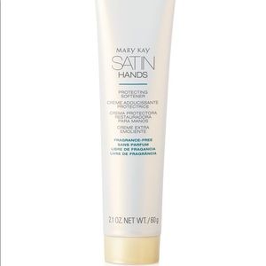 New! Mary Kay Satin Hands protecting softener